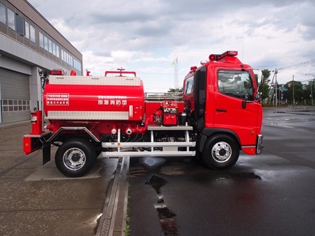 水槽車