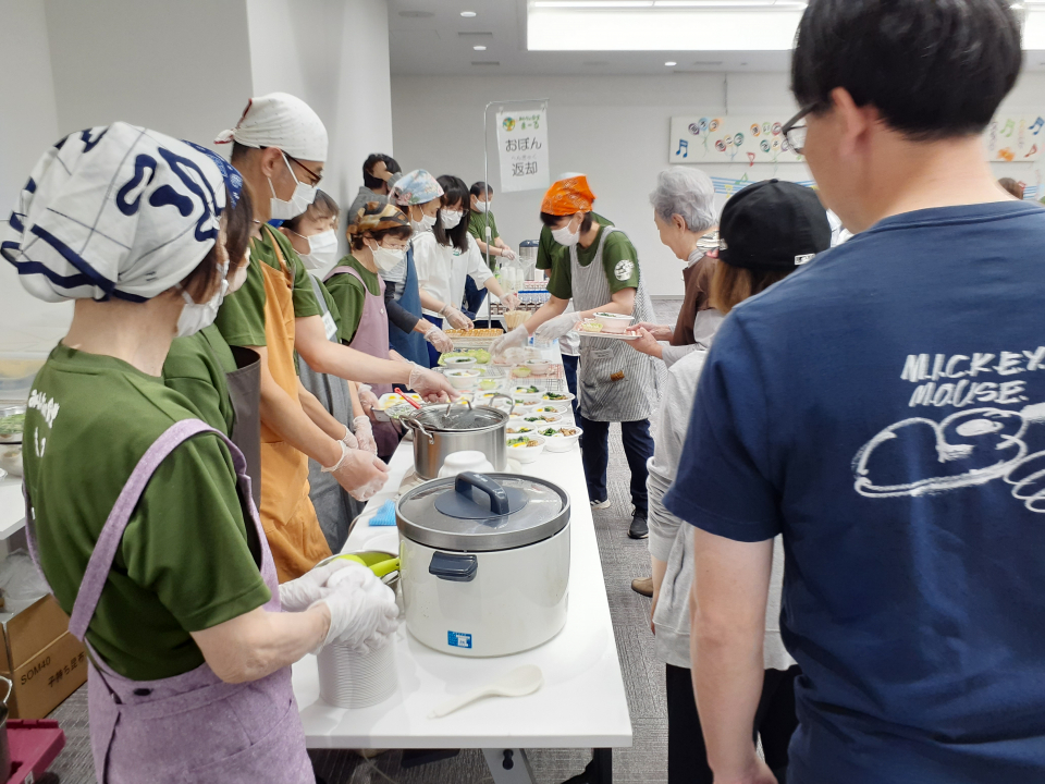 食堂の様子1